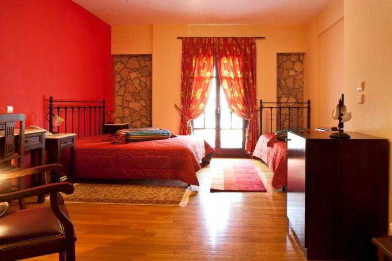 Hotel Kynaitha Kalavryta Esterno foto